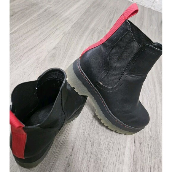 MIA Womens Cayson Black Chelsea Boots Size 6 Platform Lug Sole Biker - Picture 3 of 8